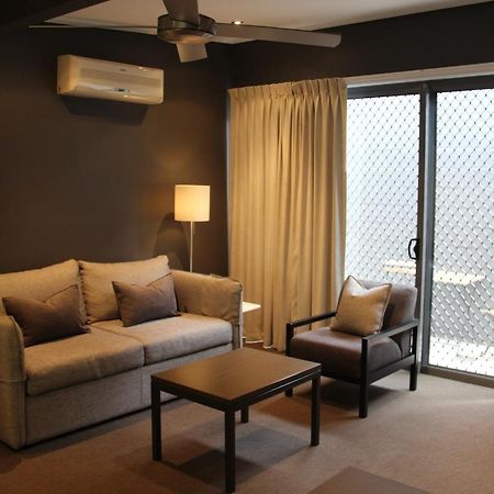 Portman House Motel Скоун Екстериор снимка