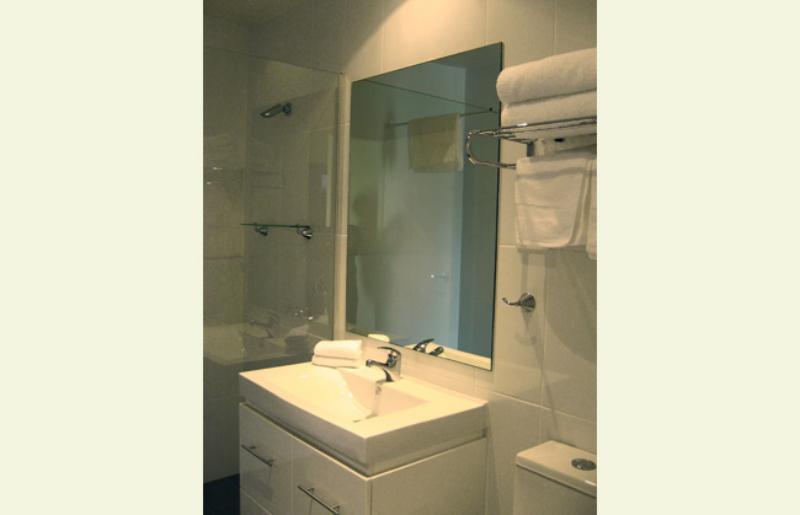 Portman House Motel Скоун Екстериор снимка