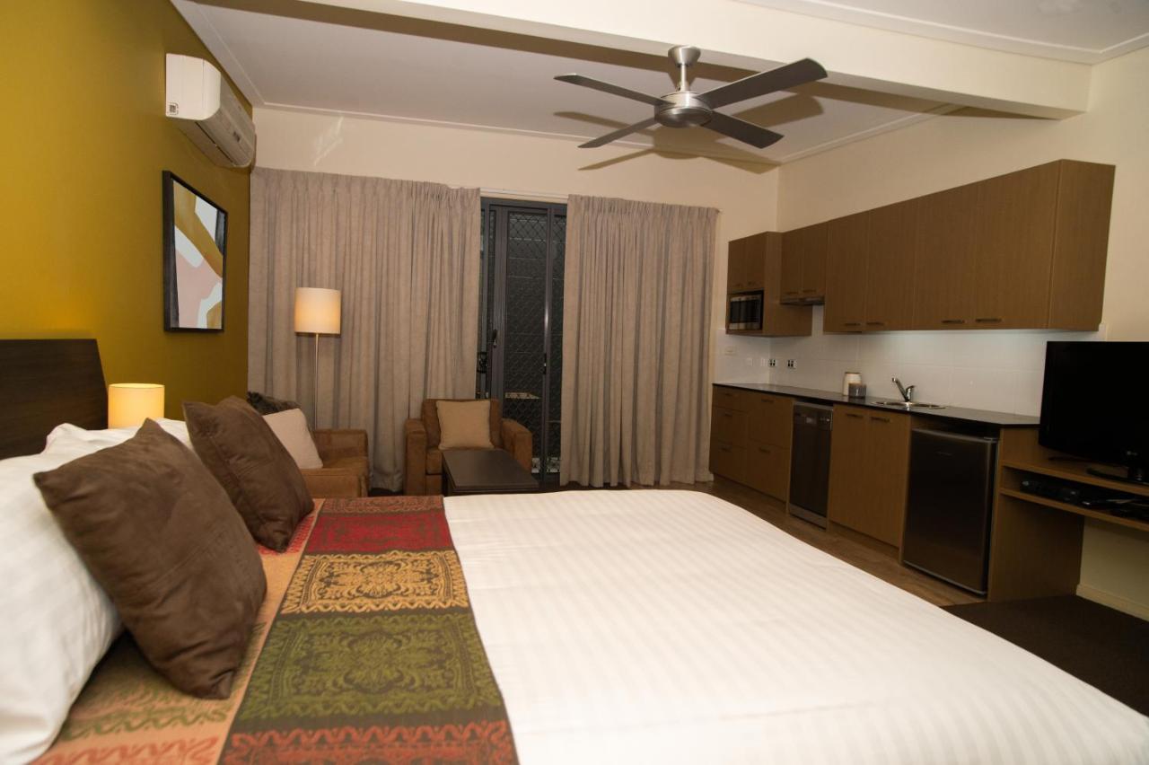 Portman House Motel Скоун Екстериор снимка