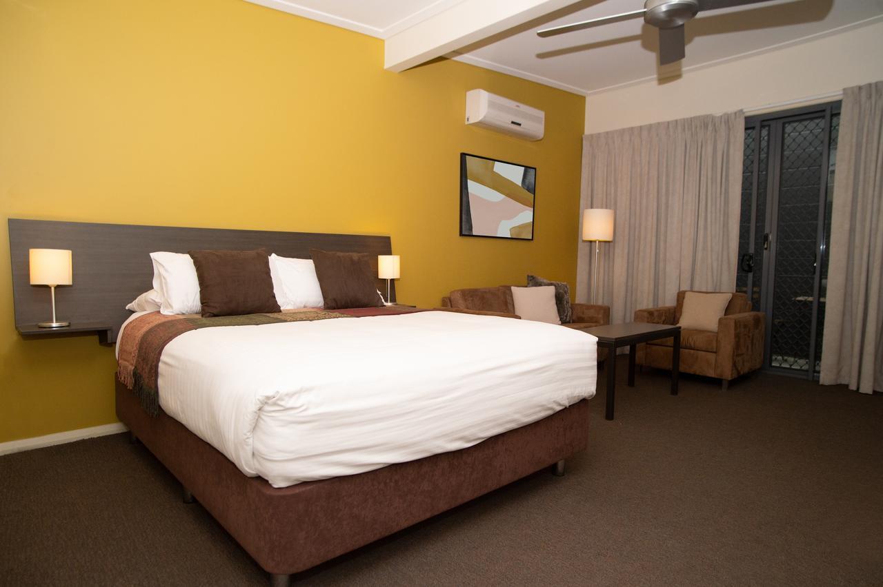Portman House Motel Скоун Екстериор снимка