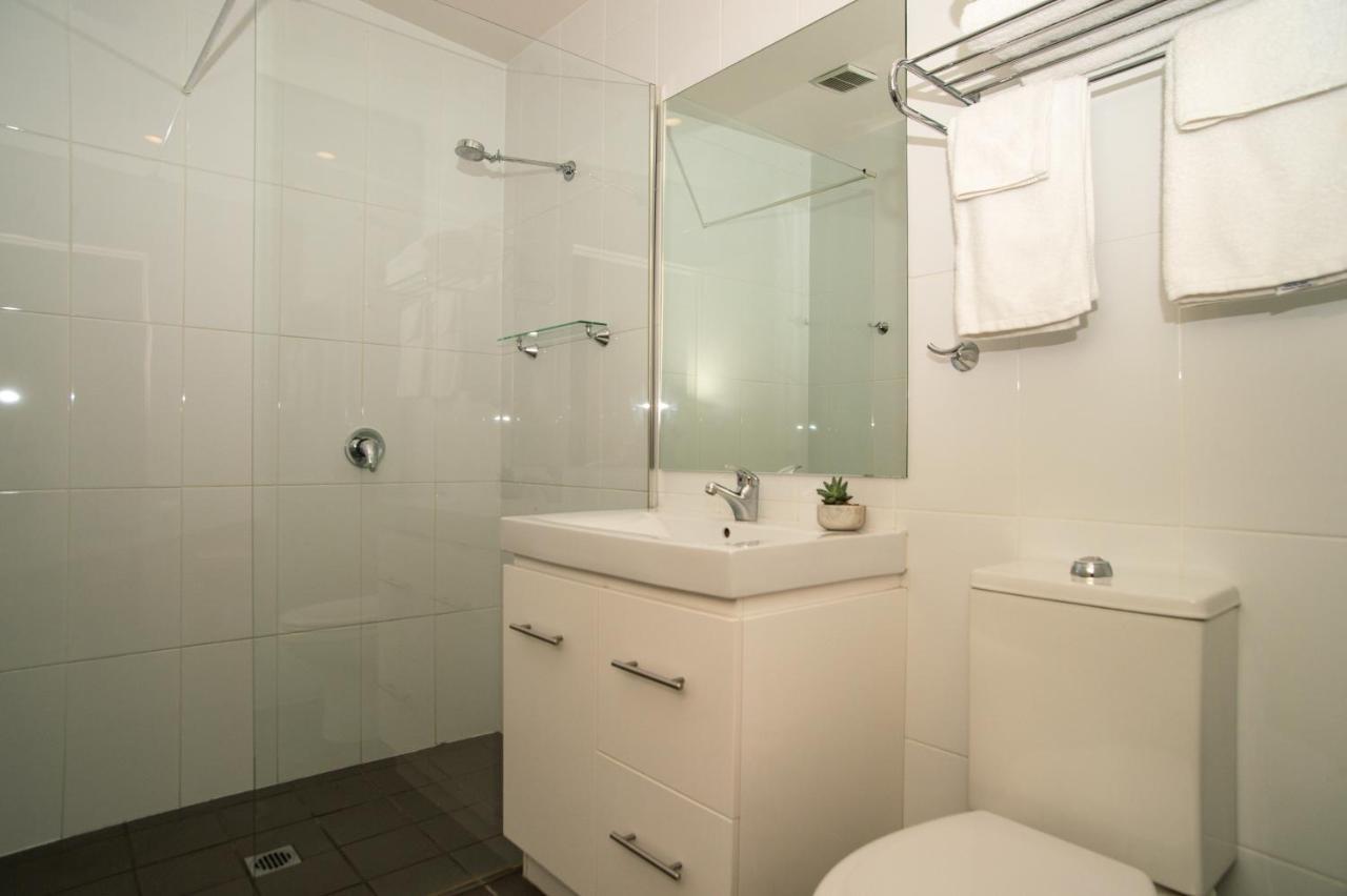 Portman House Motel Скоун Екстериор снимка